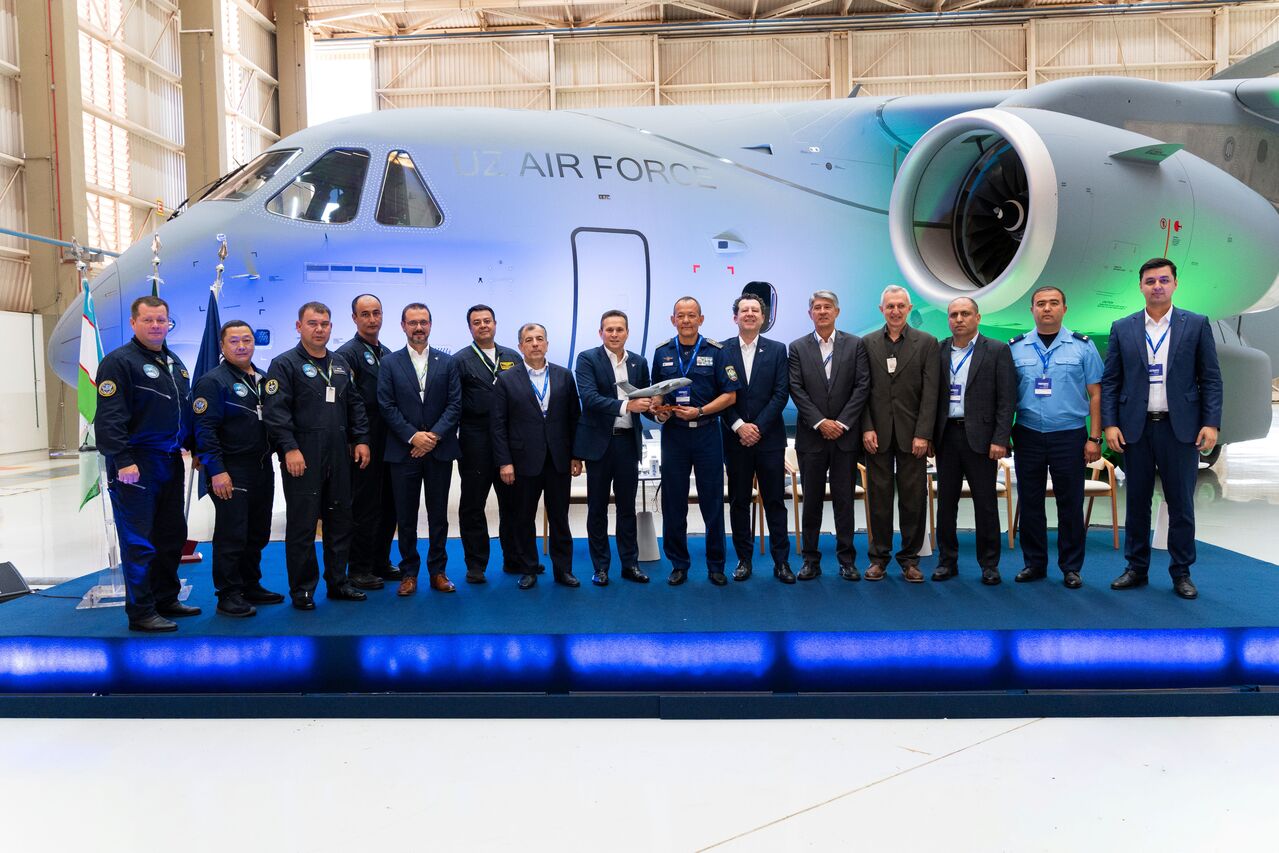 Embraer передал первый C-390 Millennium  ВВС Узбекистана