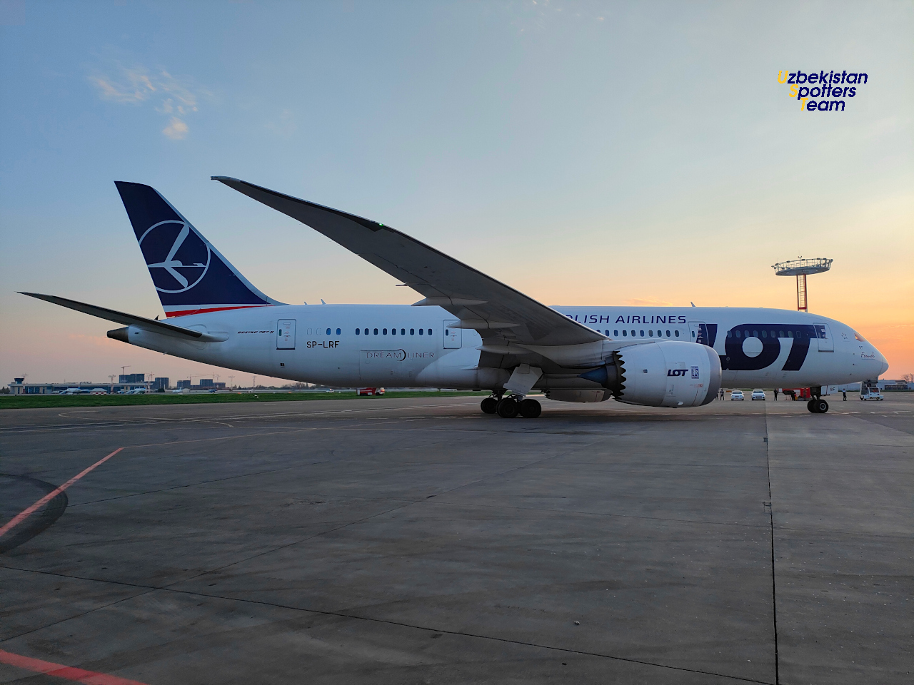 Встреча рейса АК LOT
