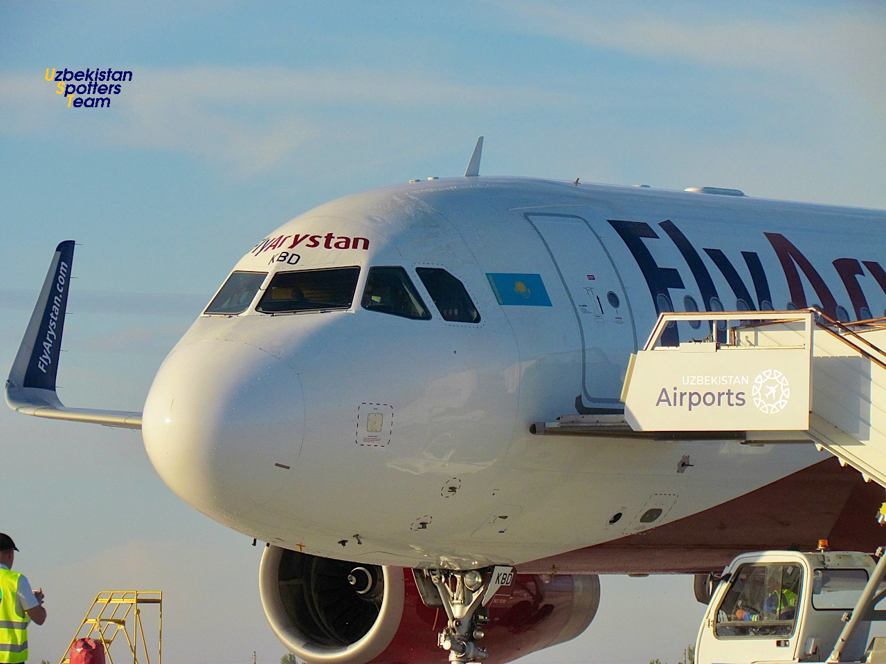Fly Aristan's first scheduled flight was greeted in Urgench