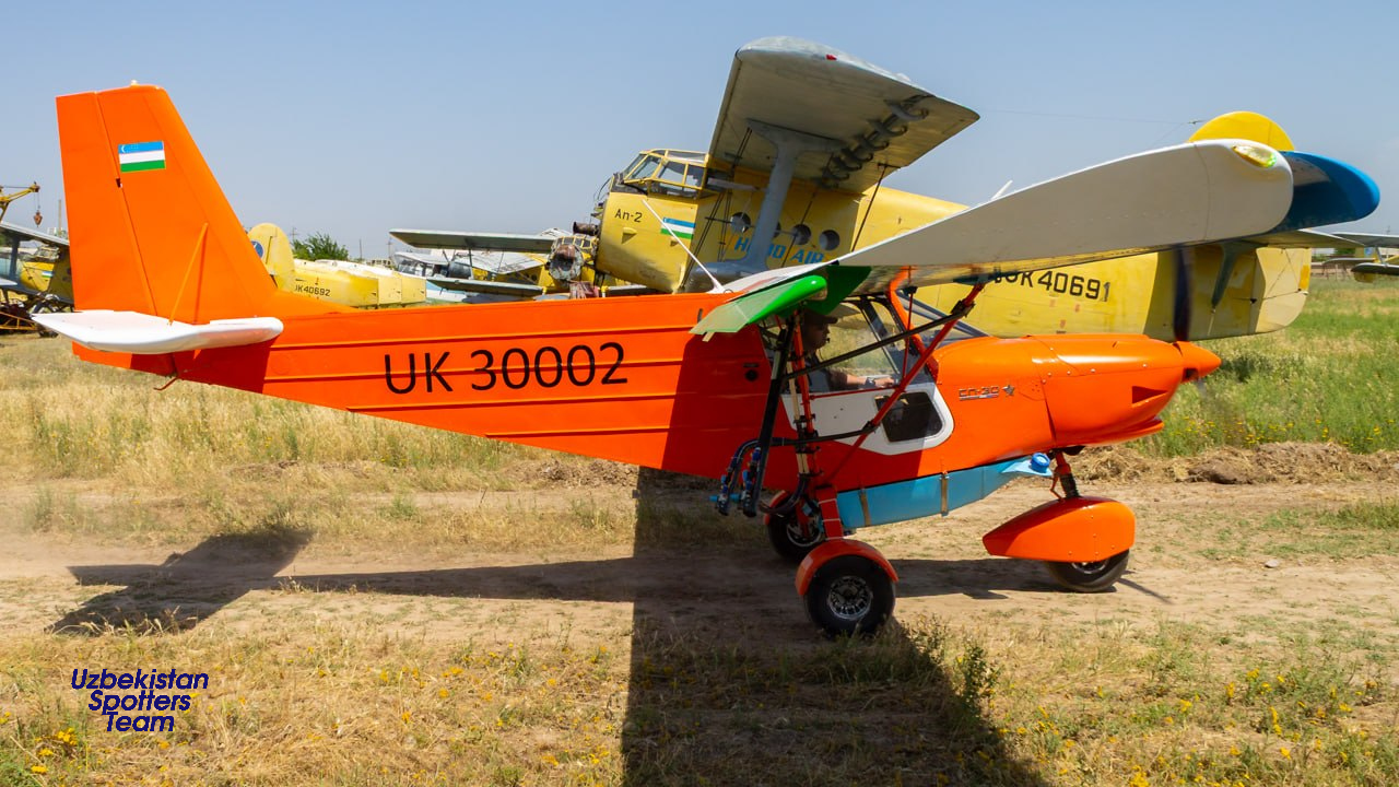 SP-30 UK30002 Ochiq Avia, UZTS